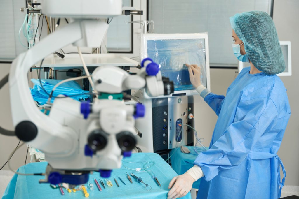 doctor-preparing-equipment-for-surgery-in-hospital